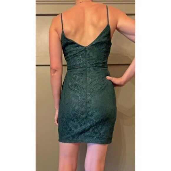 LINE & Dot Lace Bodycon Cutout Mini Dress in Green Size Medium - Picture 5 of 12